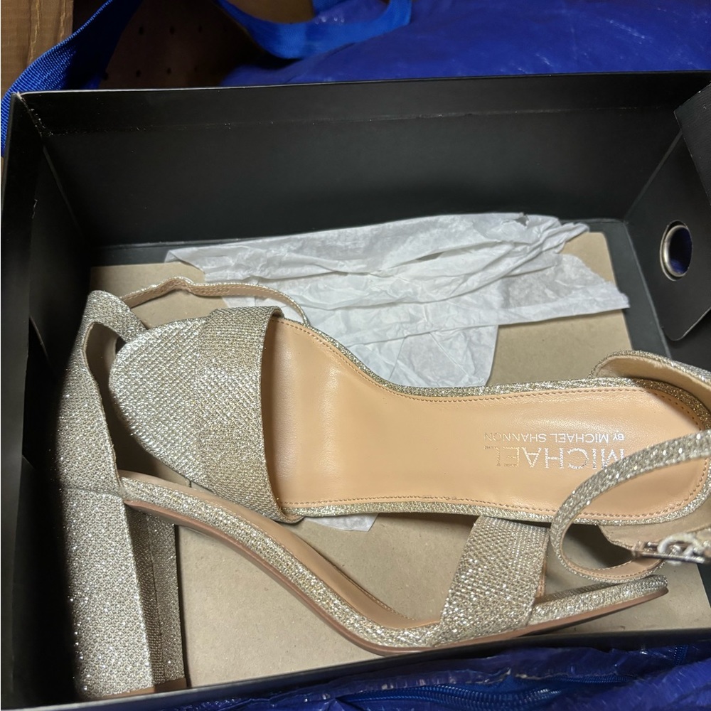 Women’s dress shoes